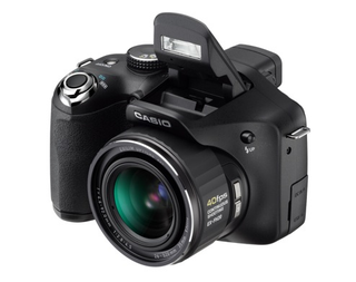 Illustration for article titled Exilim EX-FH20: The Next Casio Slo-Mo Shooting Camera Hits 1000 FPS